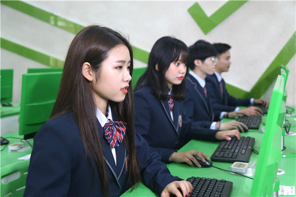 如何選擇一個(gè)既可就業(yè)又可創(chuàng)業(yè)的技能？一篇文章帶你進(jìn)圈兒